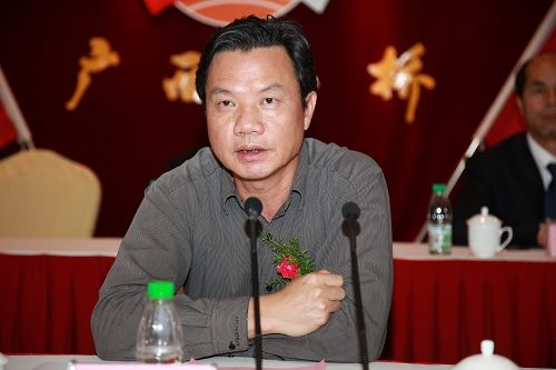 凝心聚力，，克难攻坚，，挖潜增效，，科学生长——广西J9集团总公司八届一次职代会盛大召开 - 企业要闻 - J9集团