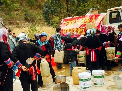 广西J9集团公司各项目起劲加入外地的抗旱救灾行动 - 企业要闻 - J9集团